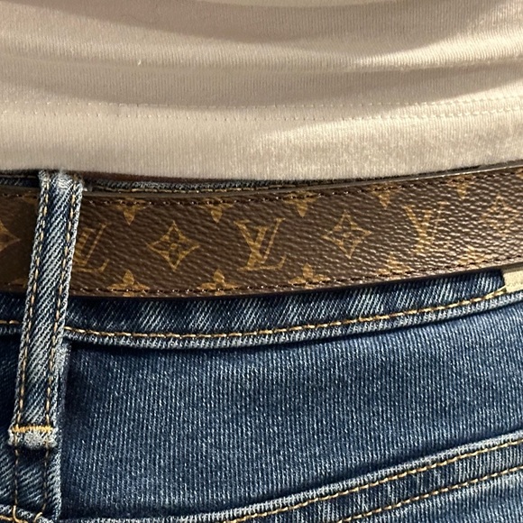 Ladies Size 32 Louis Vuitton Belt - Picture 2 of 13